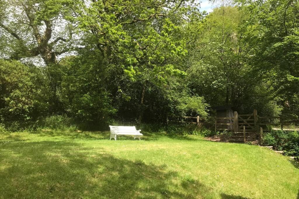 Peaceful Cottage, Close To Coast & Moor Parracombe Bagian luar foto
